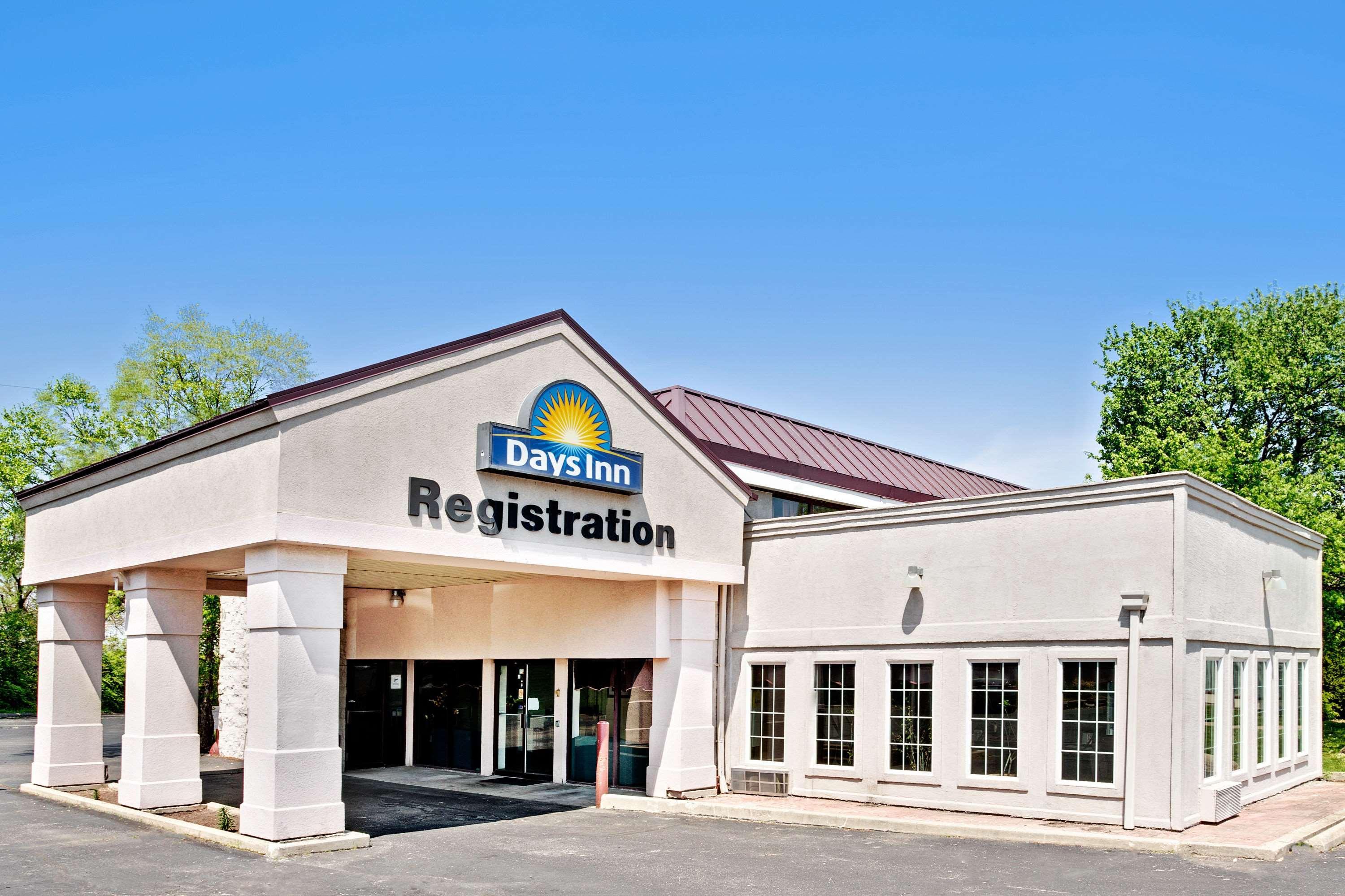Days Inn By Wyndham Sharonville Exteriér fotografie