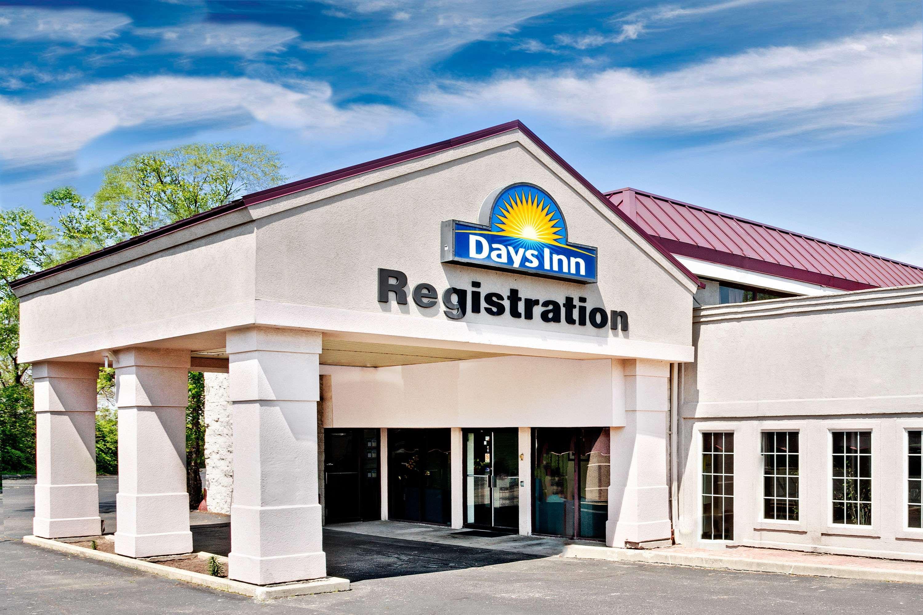 Days Inn By Wyndham Sharonville Exteriér fotografie