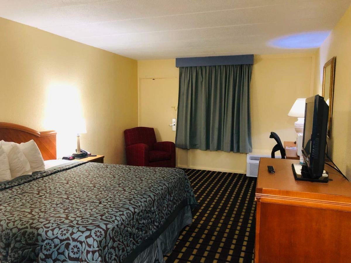 Days Inn By Wyndham Sharonville Exteriér fotografie