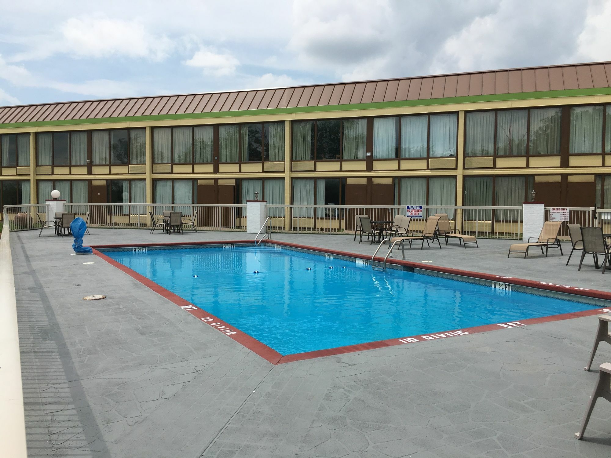 Days Inn By Wyndham Sharonville Exteriér fotografie