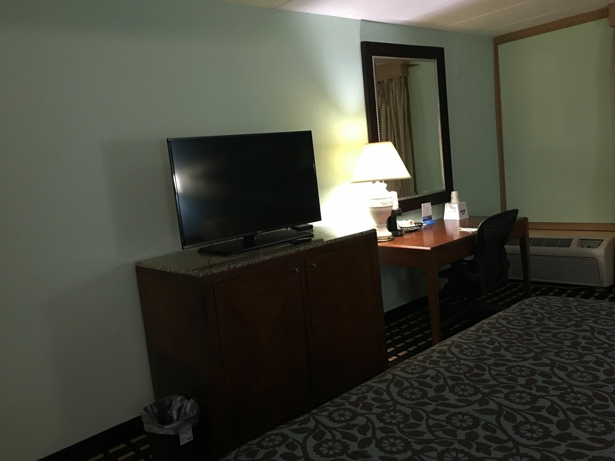 Days Inn By Wyndham Sharonville Exteriér fotografie