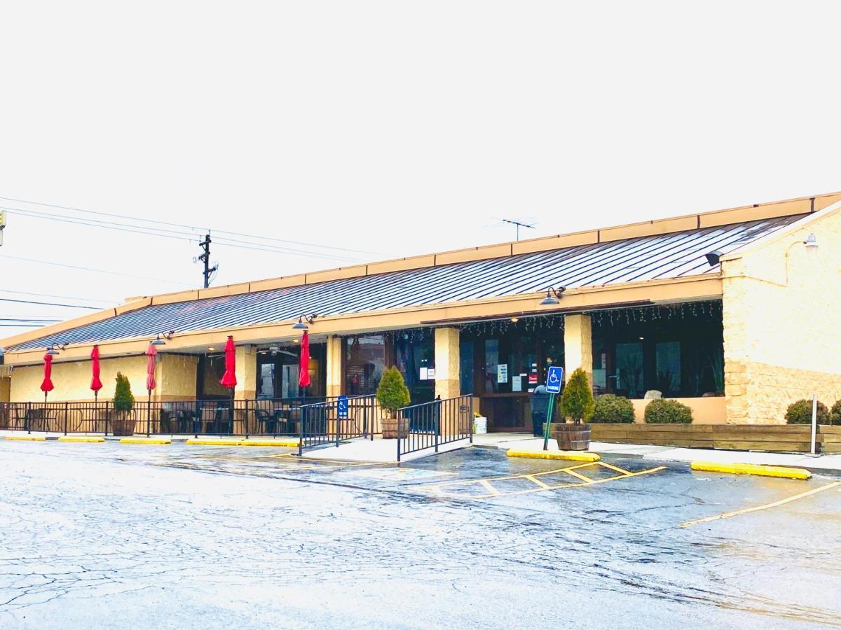 Days Inn By Wyndham Sharonville Exteriér fotografie